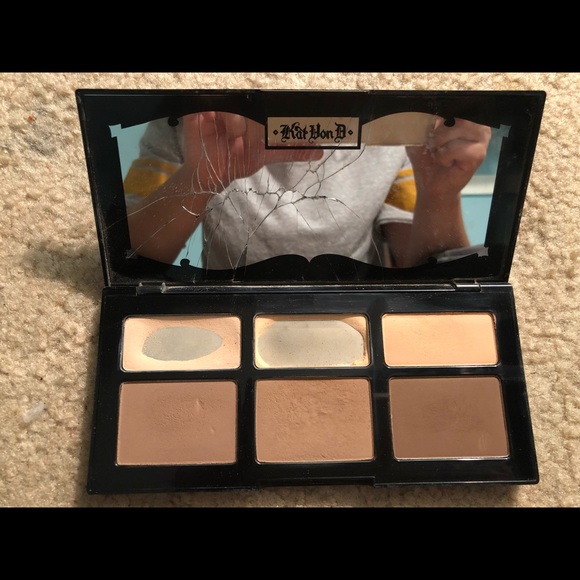 KAT VON D SHADE AND LIGHT PALETTE !! - Picture 3 of 4